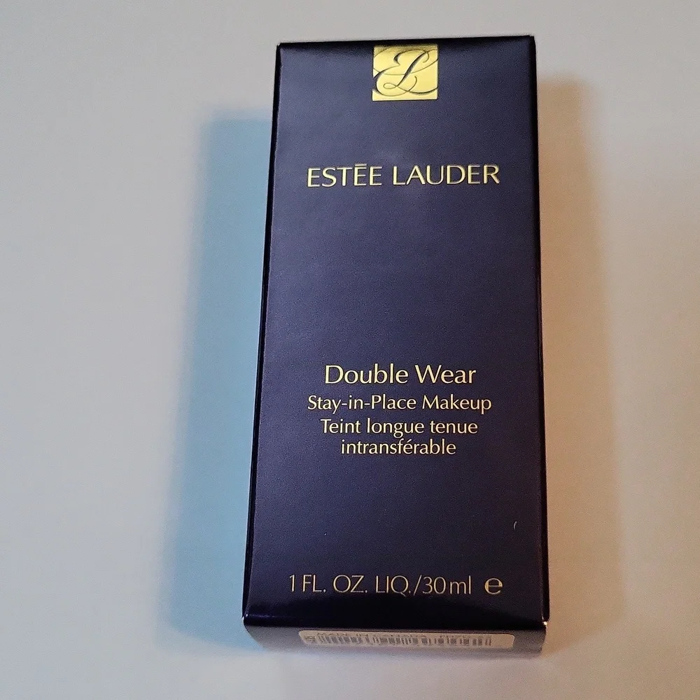 Estee Lauder Double Wear Stay In Place Makeup: Cool Vanilla (2C0), NIB